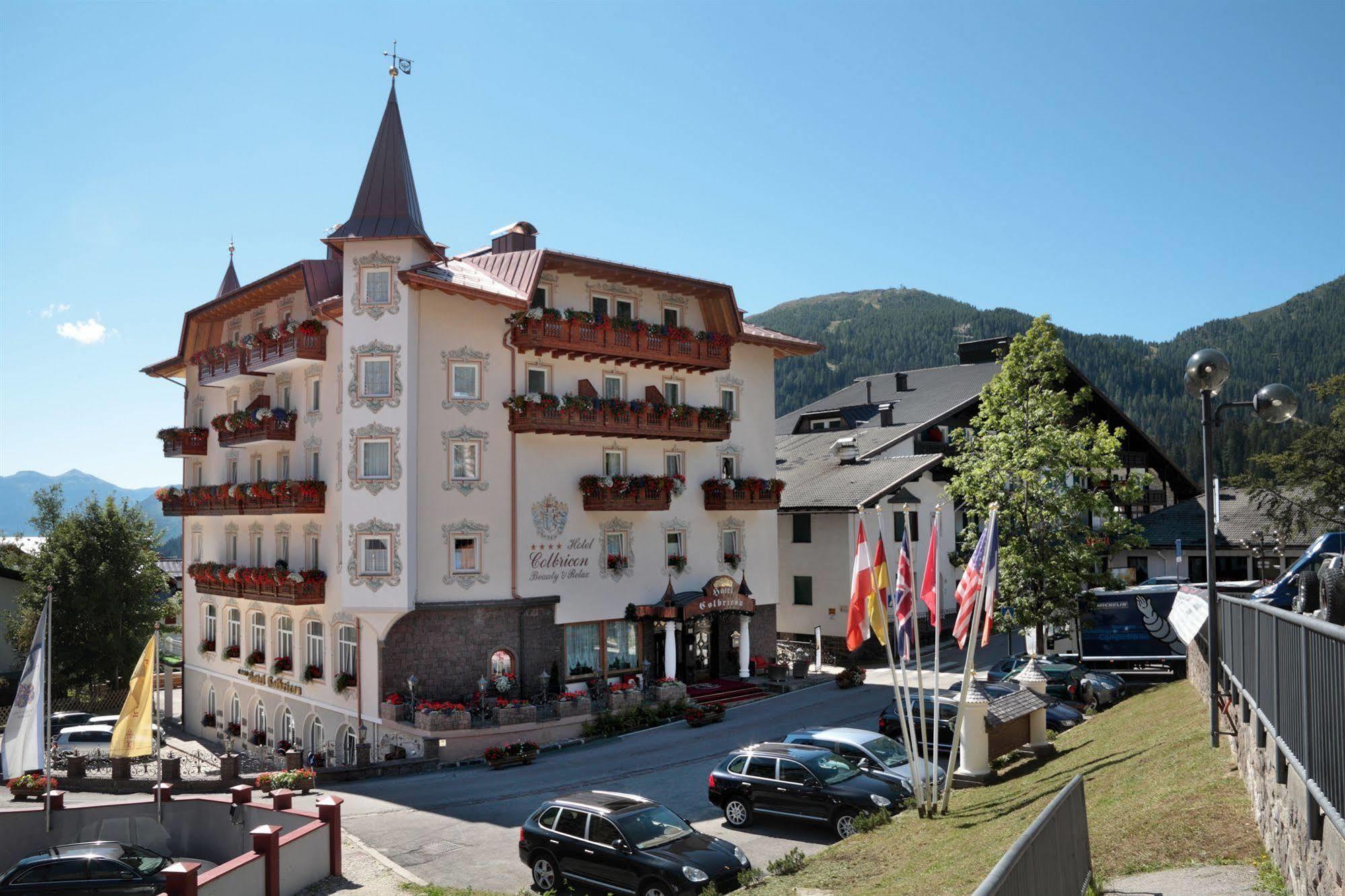 Hotel Colbricon Beauty & Relax San Martino Di Castrozza Buitenkant foto